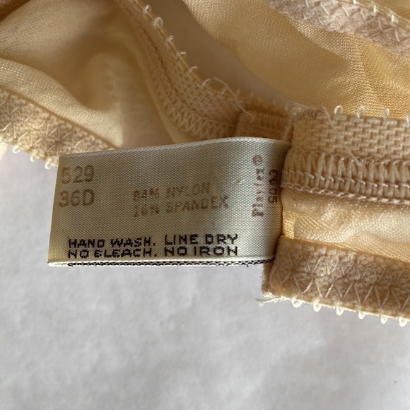 Givenchy Champagne Print Lace Bra - Picture 5 of 5